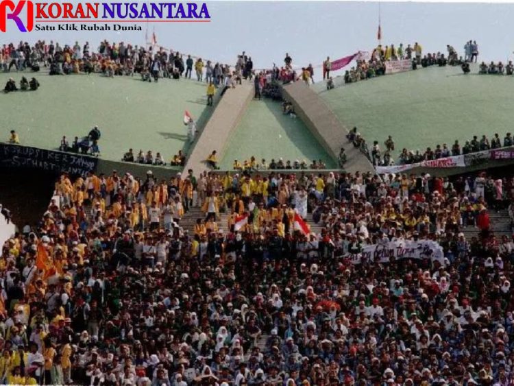 Gerakan Alumnus & Mahasiswa Melawan atau Ditindas?