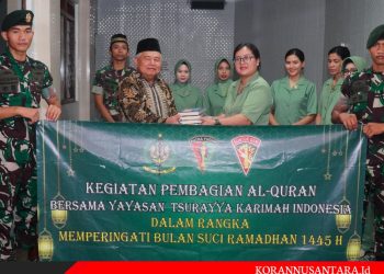 Yonarmed 11/GG/2/2 Kostrad Berbagi Mushaf Al-Quran