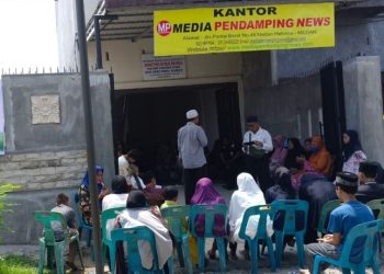 DPD SPRI SUMUT dan Wartawan Berbagi Paket Sembako ke Warga