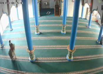 Viral Terekam CCTV Mencuri Ambal Masjid Di Jambi