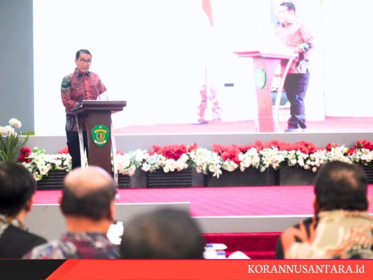 Pimpin Rakernas IKAPTK, Akmal Malik Tekankan Penguatan Kolaborasi Alumni Menuju Indonesia Emas 2045