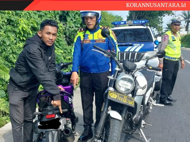 Patroli Hunting System di Simalungun, Kasat Lantas Tindak Pengendara Knalpot Brong