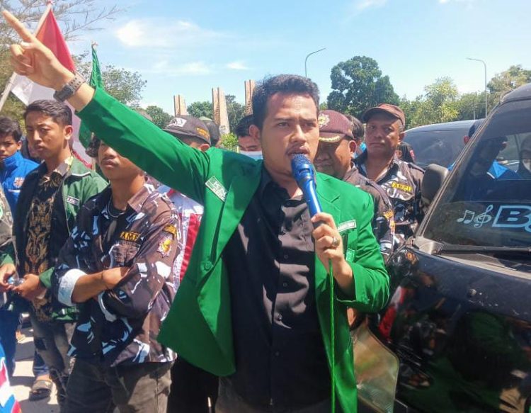 Perwakilan Management PT. INL Lari, Ketua PW HIMMAH Sumut: Kok Lari? Takut? Sini Jawab Tadi Nantang?