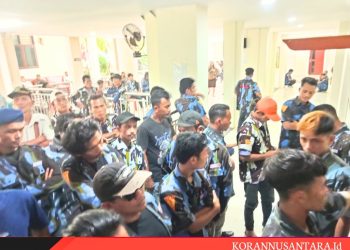 Massa IPK Geruduk Ruang Sidang , Para Korban Terintimidasi