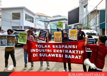 ESDM Di Geruduk:Tolak Ekspansi Industri Ekstraktif Di Sulawesi Barat