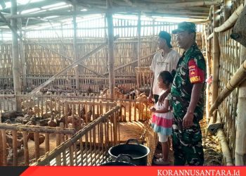 Babinsa Sawahan Beri Wejangan Pada Warga