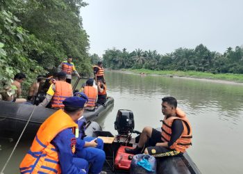 Sat Polairud Polres Tanjungbalai Masih Mencari Korban Tengelam Di Perairan Pantai Olang