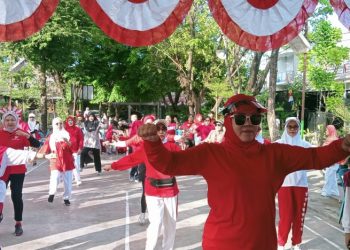 Jalan Santai dan Senam Sehat dalam Rangka Memperingati HUT RI ke -79 di Perumahan Griya Antang Harapan Makassar