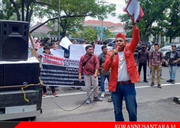 Kejatisu Didemo, GMNI Sumut Minta Rapidin Simbolon Ditangkap Kasus Dugaan Korupsi