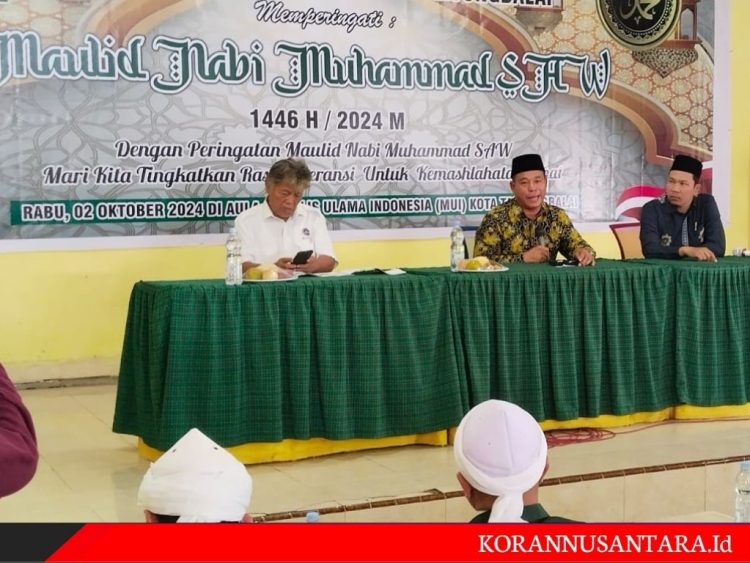 Laksanakan Maulid Nabi Muhammad