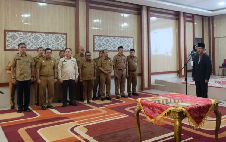 Pj Bupati Muaro Jambi Lantik Puluhan Pejabat Esolon III dan IV