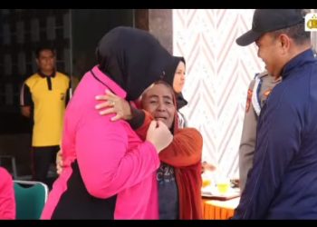 Jumat Berkah Kapolrestabes Makassar Memberikan Hadiah Umroh Ke Tanah Suci