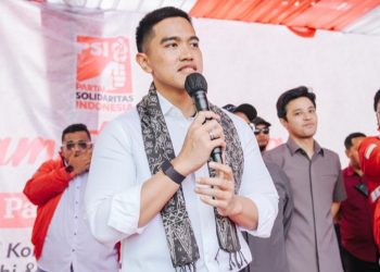 Kaesang Blusukan Ke Jambi Dukung Romi-Sudirman