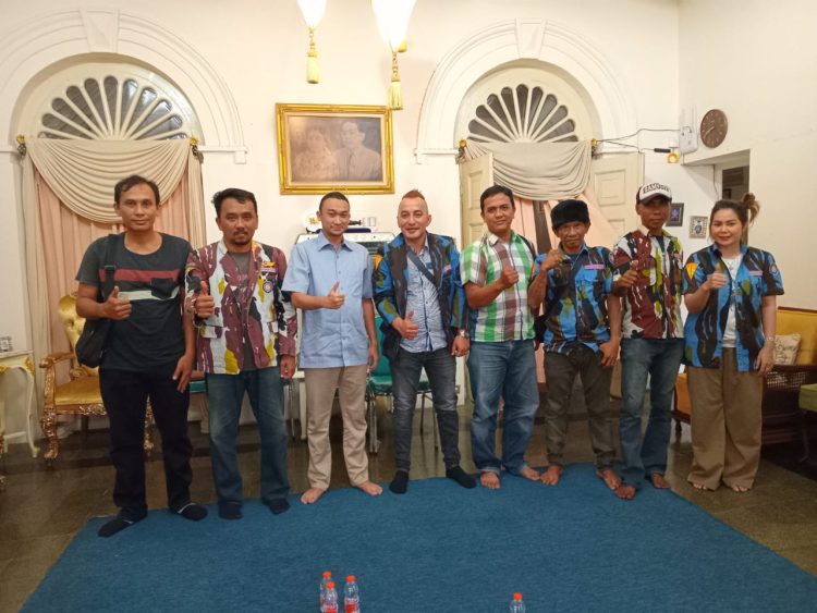 kunjungan silaturahmi dari Ahmad