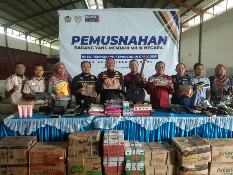 KPPBC Teluk Nibung Musnahkan BMMN yang Diduga Rugikan Negara