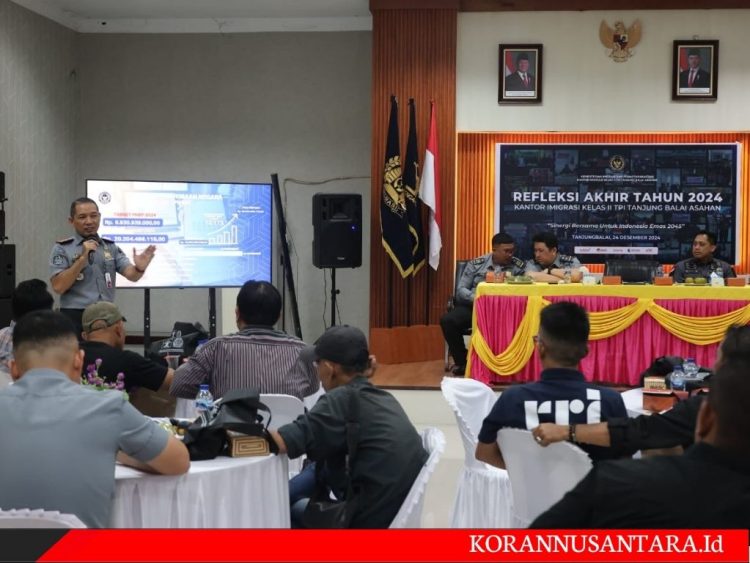 Imigrasi Kelas II TPI TBA Mengadakan Acara Konferensi Pers Dengan Sejumlah Wartawan