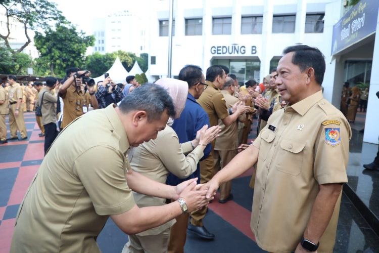 Halal Bihalal Kemendagri dan BNPP, Mendagri Ajak Koreksi Diri untuk Tingkatkan Pelayanan