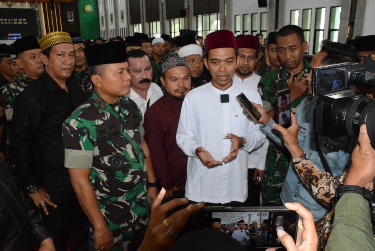 RUU TNI, UAS : Kita Ikut Keputusan Perwakilan Rakyat