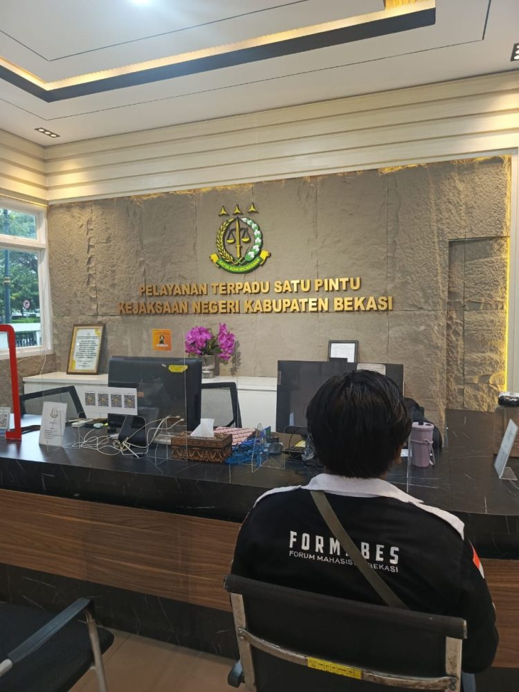 Formabes Kembali Memberikan Bukti Dugaan Korupsi Disperkimtan Kepada Kejaksaan Kabupaten Bekasi
