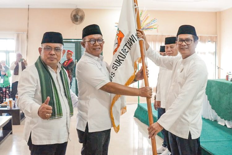 Majelis Adat Baru Bamus Suku Betawi 1982 Majelis Adat Terpilih dan Angkat Kembali H. Oding sebagai Ketua Umum
