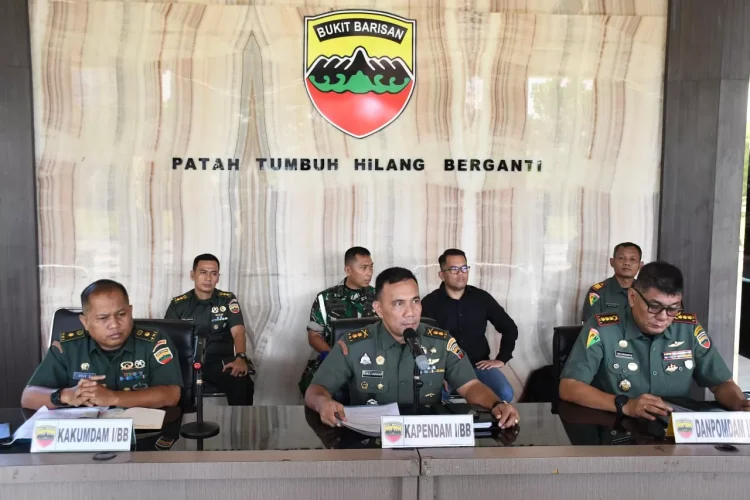 Kodam 1/BB Turun Tangan Langsung Bantu Warga, Publik: Apresiasi Kapendam I/BB Kolonel Asrul Bukti Komitmen TNI Bersama Rakyat