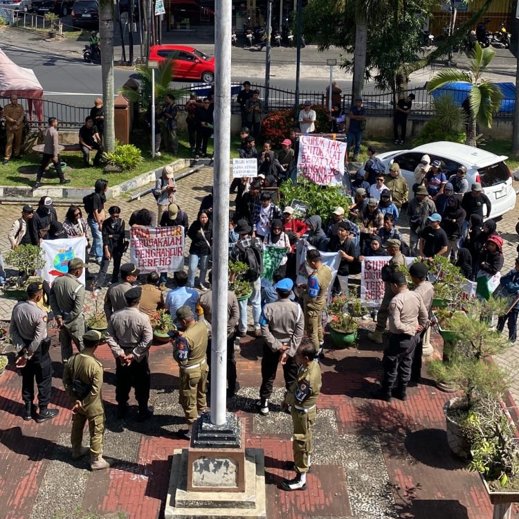 Mahasiswa Desak DPRD Jember Tegakkan Regulasi Perlindungan Gumuk Menjaga Warisan Alam Demi Masa Depan Lintas Generasi