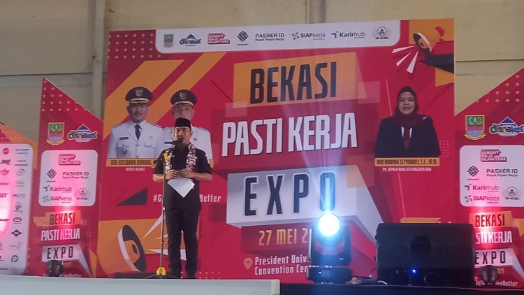 Bekasi Pasti Kerja Expo 2025 Serap Ribuan Pencari Kerja, Bupati Targetkan Tekan Pengangguran dalam 100 Hari Kerja