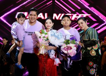 Gloria Rahita Nababan Terima 3 Penghargaan Sekaligus Dalam Ajang Putri Remaja & Anak Riau 2025