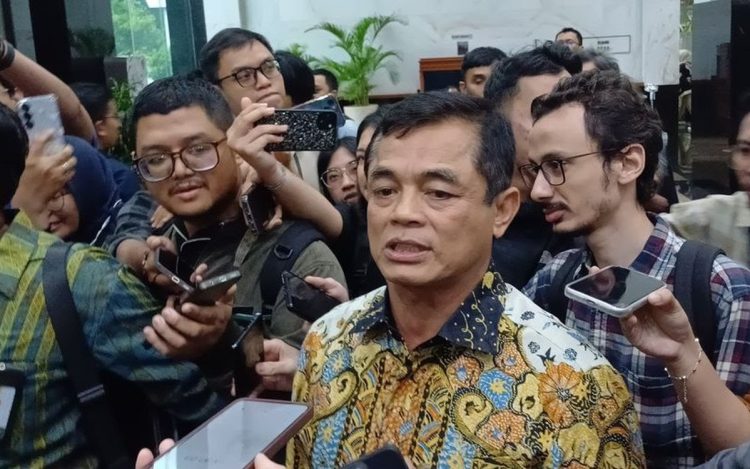 Mundur dari TNI, Dirjen Bea Cukai Letjen (Purn) Djaka Siap Perangi Penyelundupan Gelap