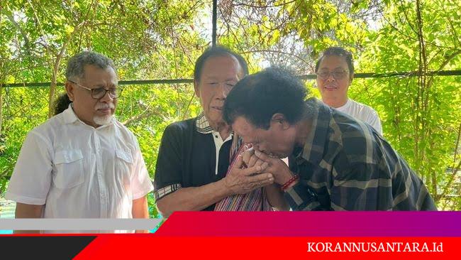 Hercules Cium Tangan Sutiyoso, Dudung Abdurachman: Memang Harus Menghormati