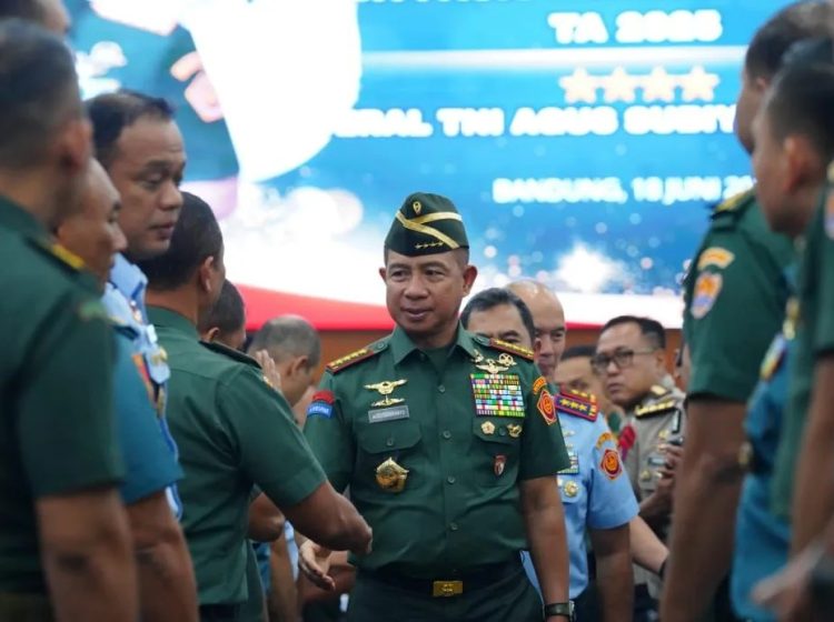 Panglima TNI Agus Minta Prajurit Tak Berpolitik Praktis, tapi Harus Tahu Politik Negara