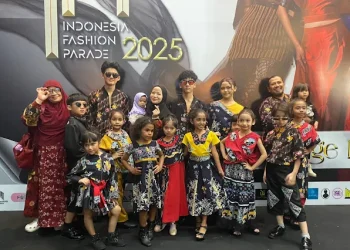 Batik Bekasi Unjuk Gigi di IFP 2025, Usung Motif Golok hingga Ikan Gabus