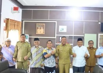 DPD RI M Nuh Siap Perjuangkan Pembangunan Jalan Madina-Palas: Guna Mempermudah Akses Pelayanan Publik