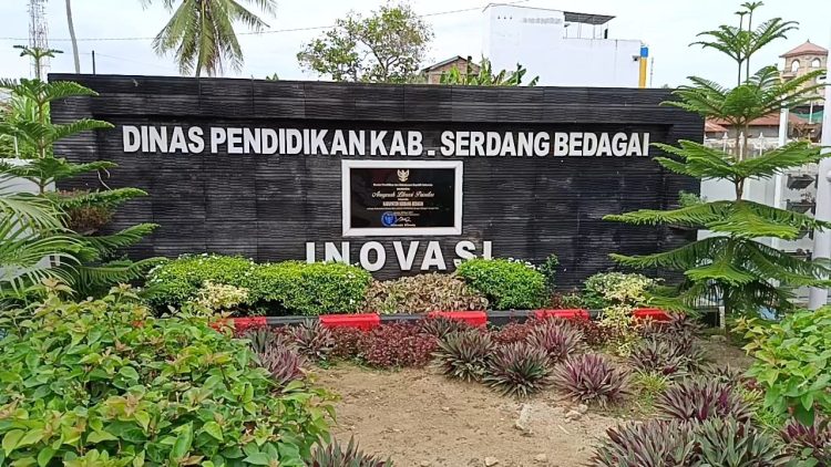 Viral! Dana TPG Triwulan IV Tahun 2024 Belum Cair, Tanggung Jawab Diknas Sergai Dipertanyakan?