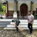 Yonif 763/SBA Gelar Kerjabakti Bersama Polres Maybrat di Gereja