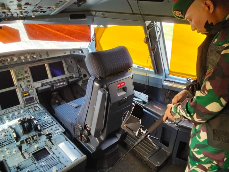 Jihandak Sterilisasi Pesawat Saudi Arabian SVA 5688