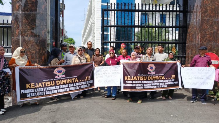 Geruduk Kejatisu, Ketum ALISSS Desak Kejatisu Usut Tuntas Dugaan KKN di Dinas Pendidikan-PMD Sergai