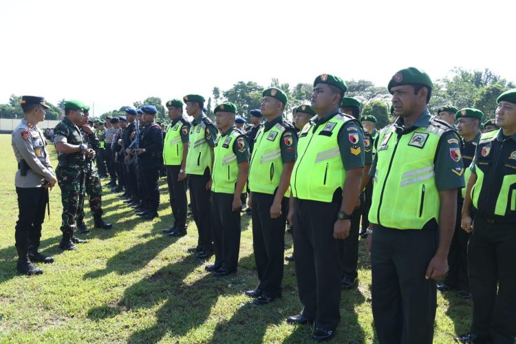 Kunjungan Wapres,Dandim 0822 Bondowoso Pimpin Apel Gabungan