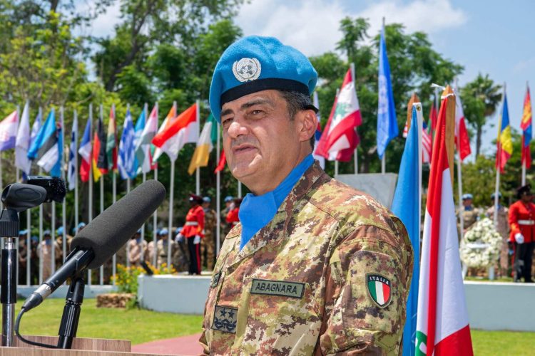 Mayor Mar Mikael Rolen Pimpin Parade Serah Terima Force Commander UNIFIL: Wujud Peran Aktif Indonesia dalam Misi Perdamaian Dunia