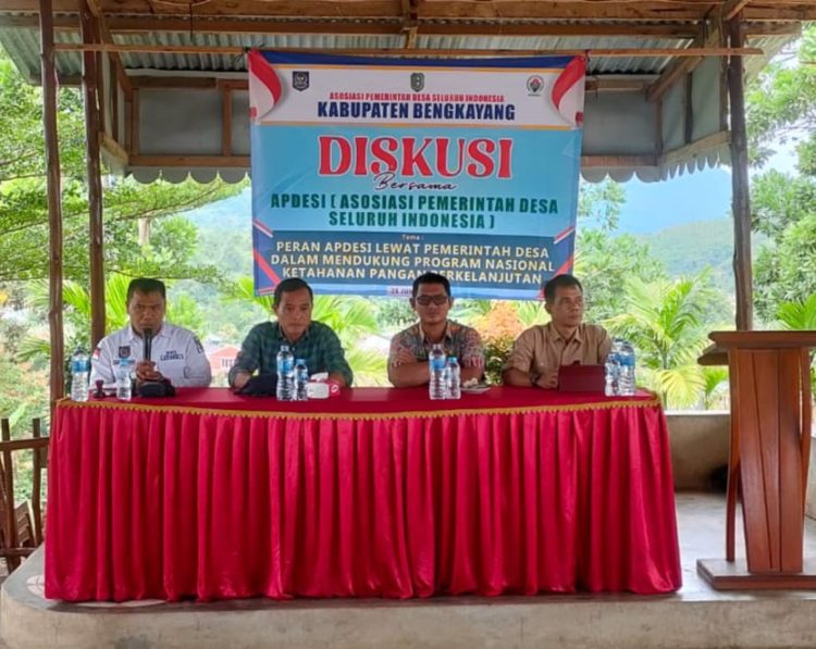 Gelar Diskusi Dan Deklarasi, Apdesi Bengkayang Dukung Program Ketahanan Pangan Nasional