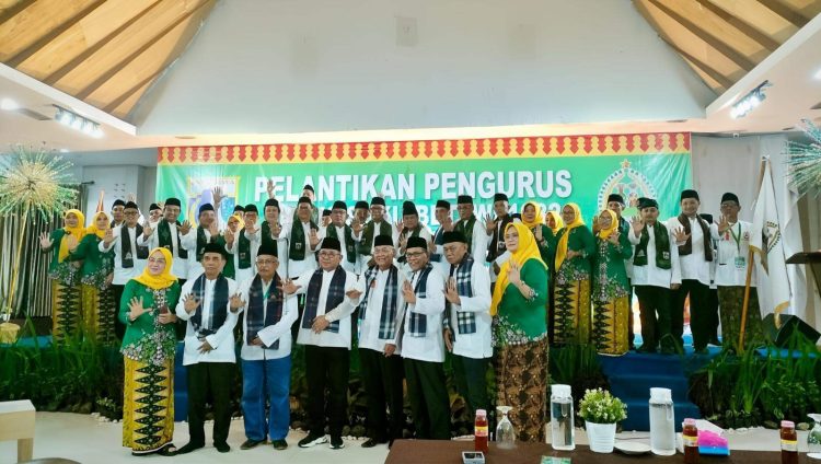 Bamus 1982 Gelar Pelantikan dan Rapat Kerja di Hotel Green Forest