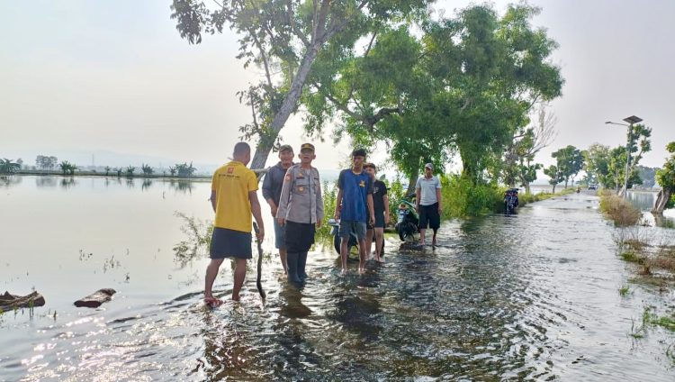 Polres Tuban Turun Tangan Atasi Pendangkalan Kali Avur Penyebab Banjir