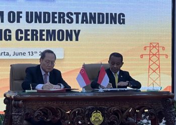 Menteri ESDM Bahlil Teken MoU dengan Singapura: Perdagangan Listrik hingga Carbon Capture Storage