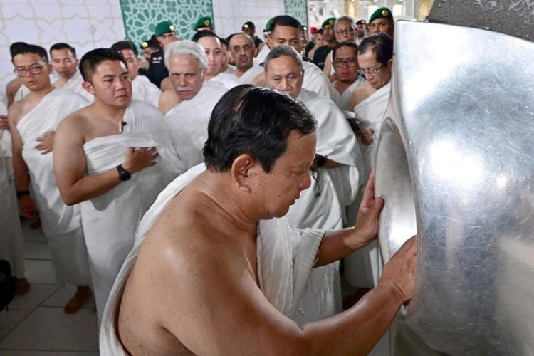 Presiden Prabowo Laksanakan Ibadah Umrah di Mekkah