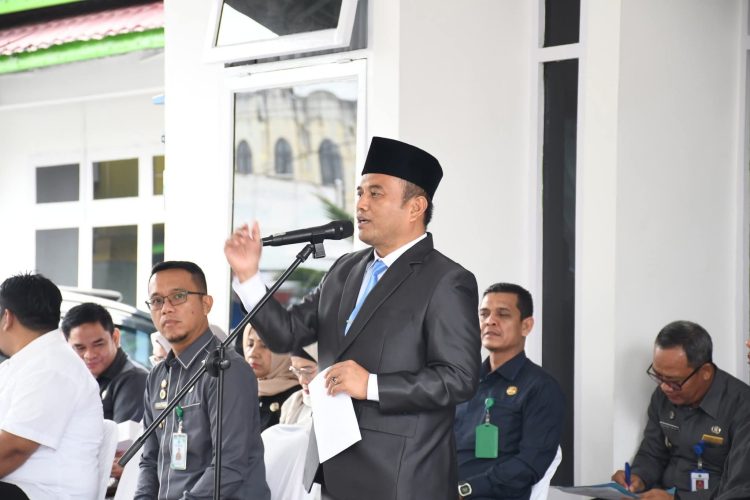 Walikota Padangsidimpuan Salurkan Tali Asih, Wujud Solidaritas Dan Kebersamaan Sesama Abdi Negara