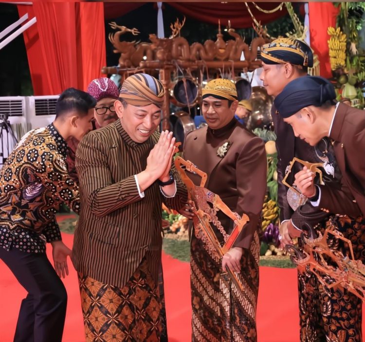Pengamat Apresiasi Konsistensi Kapolri Jenderal Sigit Lestarikan Wayang sebagai Warisan Budaya Bangsa