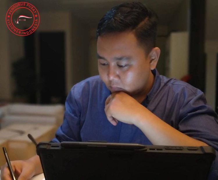 Visioner Indonesia Desak Pemecatan Rifky: Dugaan Ijazah Palsu Ancaman Integritas Publik