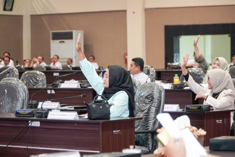 PU Fraksi Tak Dibacakan, Ketua Fraksi PDI Perjuangan Walkout dari Paripurna DPRD Lamongan