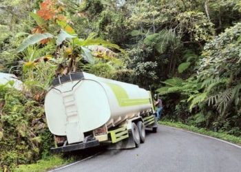 Hindari Tabrakan Frontal, Truk Tangki Nyaris Terguling Di Jalur Sibolga–Tarutung