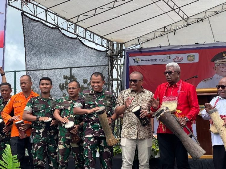 Dandim 1710/Mimika Hadiri Launching Koperasi Merah Putih untuk Perkuat Ekonomi Rakyat di Kabupaten Mimika